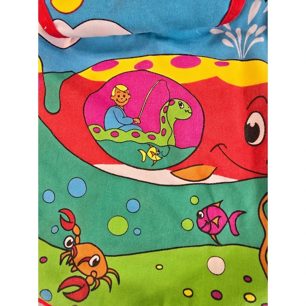 Munchkin Vintage 2000 Whale Sea Life Baby Bib w/ Shell Teether Y2K Colorful
